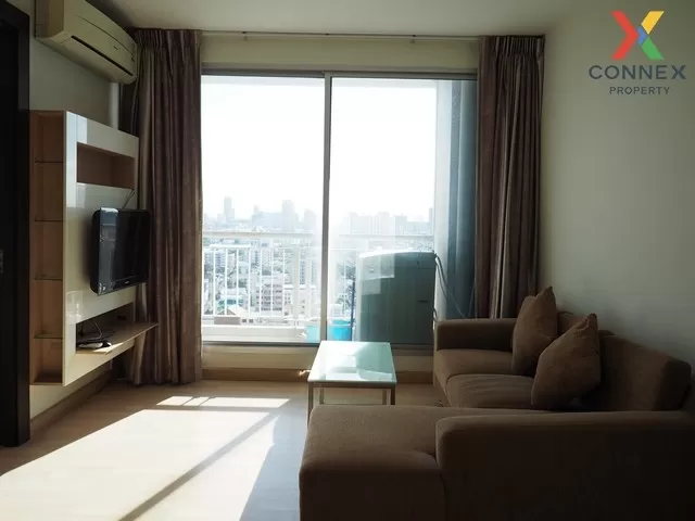 FOR RENT condo , Rhythm Ratchada , high floor , MRT-Ratchadaphisek , Sam Saen Nok , Huai Khwang , Bangkok , CX-00153 1