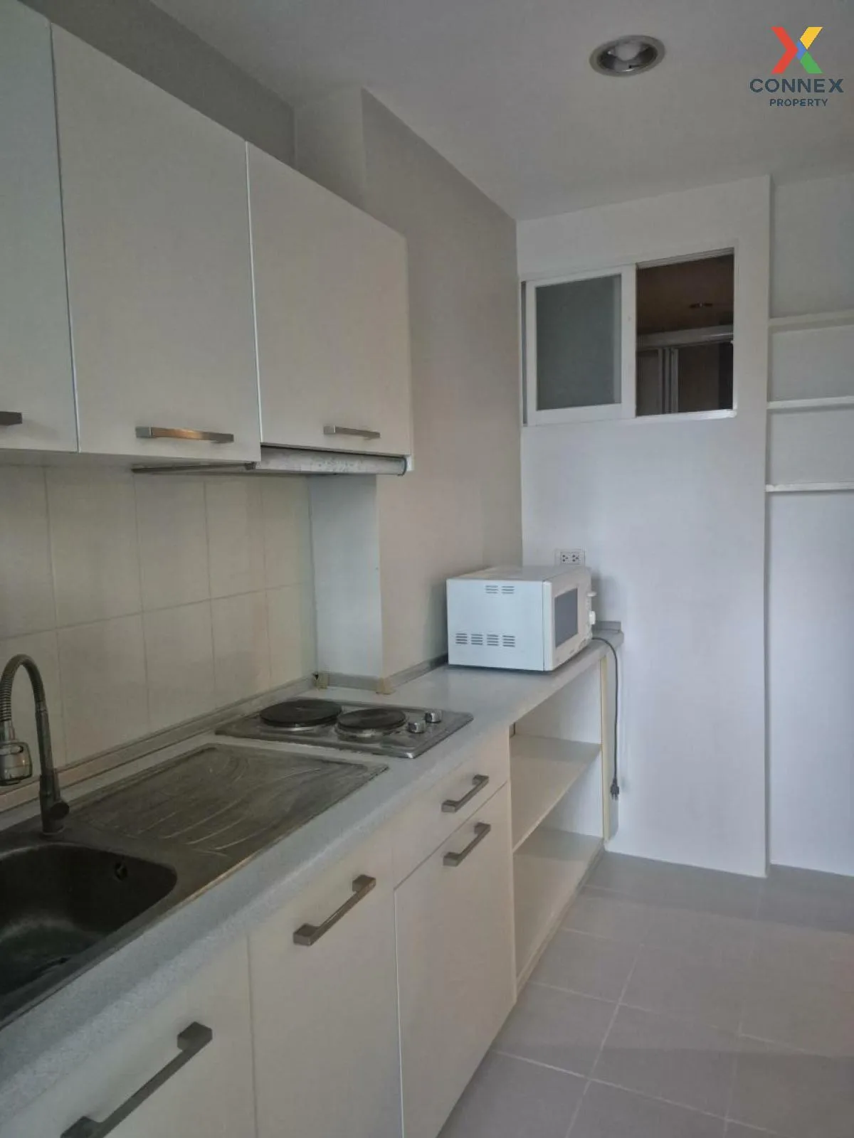 FOR RENT condo , Life @ Sathorn 10 , high floor , BTS-Chong Nonsi 4