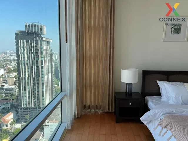 FOR RENT condo , Fullerton Sukhumvit , high floor , BTS-Ekkamai , Khlong Tan Nuea , Watthana , Bangkok , CX-00247