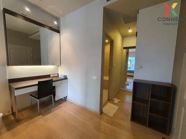 FOR RENT condo , Noble Refine Sukhumvit 26 , corner unit , BTS-Phrom Phong , Khlong Tan , Khlong Toei , Bangkok , CX-00287