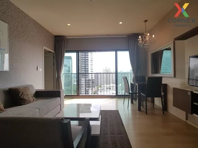 FOR RENT condo , Noble Refine Sukhumvit 26 , corner unit , BTS-Phrom Phong , Khlong Tan , Khlong Toei , Bangkok , CX-00288