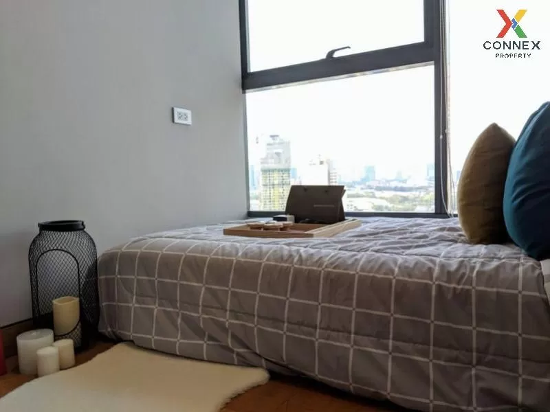 FOR RENT condo , The Lumpini 24 , corner unit , BTS-Phrom Phong , Khlong Tan , Khlong Toei , Bangkok , CX-00296