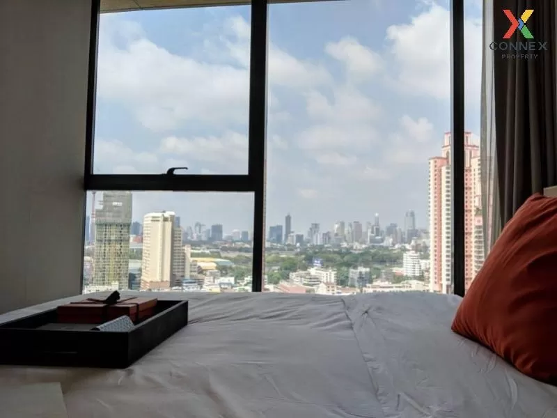 FOR RENT condo , The Lumpini 24 , corner unit , BTS-Phrom Phong , Khlong Tan , Khlong Toei , Bangkok , CX-00296