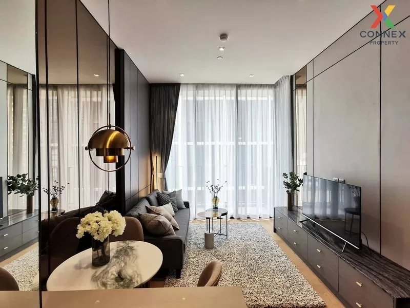 FOR SALE condo , 28 Chidlom , corner unit , BTS-Chit Lom , Lumpini , Pathum Wan , Bangkok , CX-00305 1