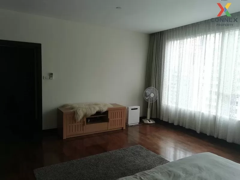 FOR RENT condo , Wilshire Sukhumvit 22 , corner unit , MRT-Queen Sirikit National Convention , Khlong Toei , Watthana , Bangkok , CX-00307