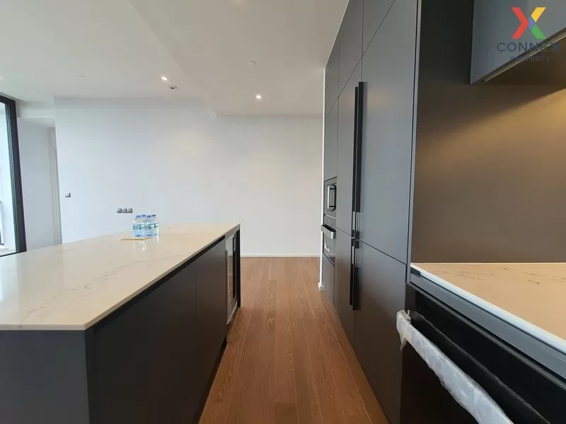 FOR SALE condo , Muniq Langsuan , high floor , BTS-Ratchadamri , Lumpini , Pathum Wan , Bangkok , CX-00362