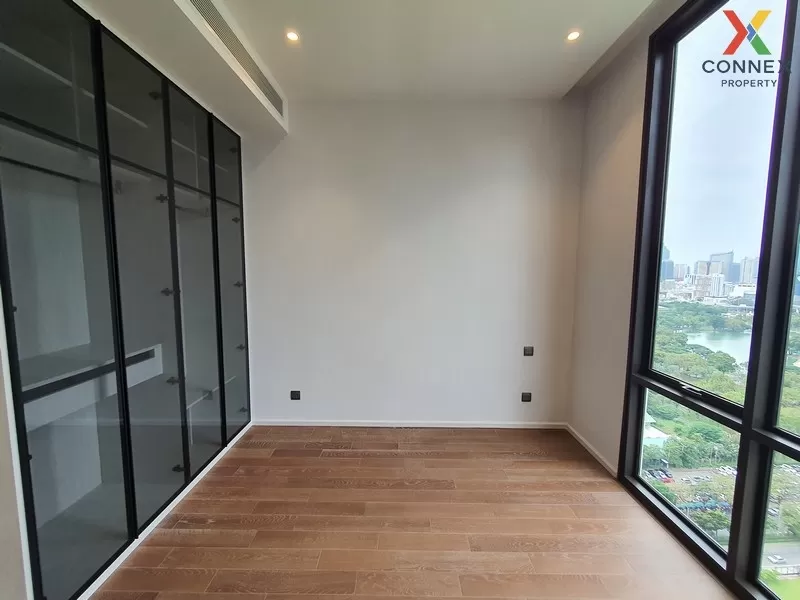 FOR SALE condo , Muniq Langsuan , high floor , BTS-Ratchadamri , Lumpini , Pathum Wan , Bangkok , CX-00362