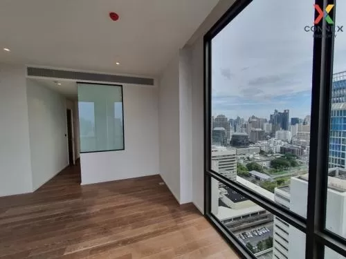 FOR SALE condo , Muniq Langsuan , high floor , BTS-Ratchadamri , Lumpini , Pathum Wan , Bangkok , CX-00363