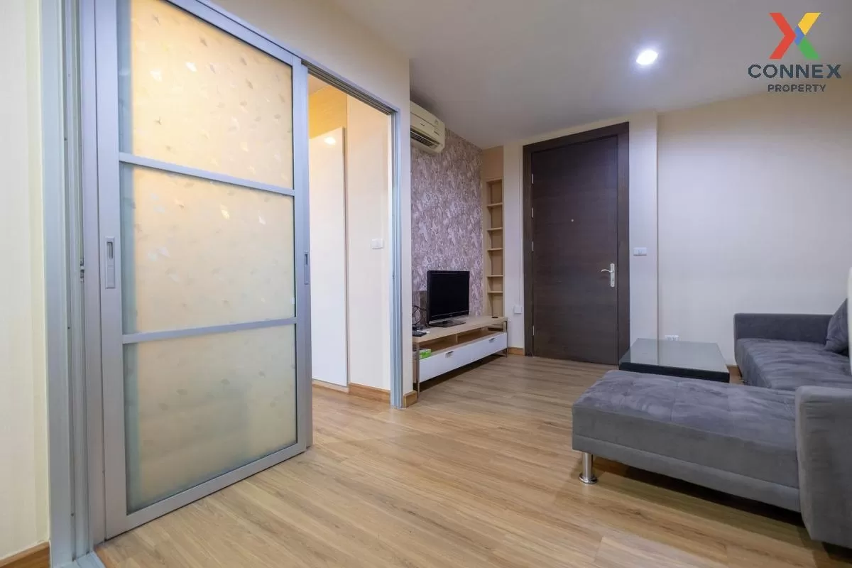 FOR RENT condo , Rhythm Ratchada , corner unit , MRT-Ratchadaphisek , Sam Saen Nok , Huai Khwang , Bangkok , CX-00379