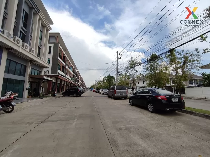 FOR SALE commercial building , J Biz Rangsit-Klong 1 , wide frontage , Pracha Thipat , Thanyaburi , Pathum Thani , CX-00412