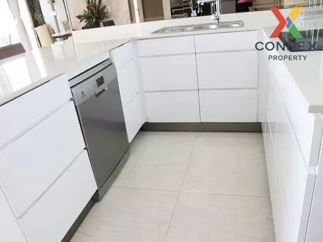 FOR RENT condo H Sukhumvit 43 , Duplex , high floor , BTS-Phrom Phong , Khlong Tan Nuea , Watthana , Bangkok , CX-00526