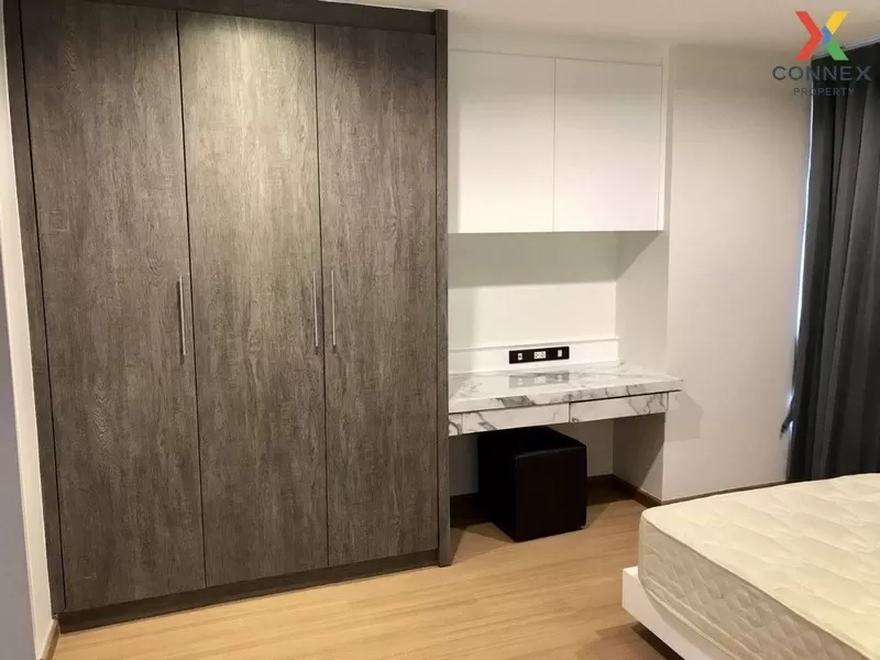 FOR RENT condo , Serene Place , high floor , BTS-Phrom Phong , Khlong Tan , Khlong Toei , Bangkok , CX-00532