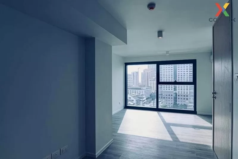 FOR SALE condo , The Lofts Silom , high floor , BTS-Surasak , Silom , Bang Rak , Bangkok , CX-00587