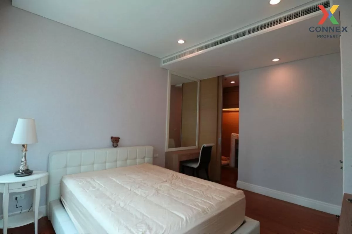 FOR RENT condo , Bright Sukhumvit 24 , Duplex , high floor , BTS-Phrom Phong , Khlong Tan , Khlong Toei , Bangkok , CX-00869