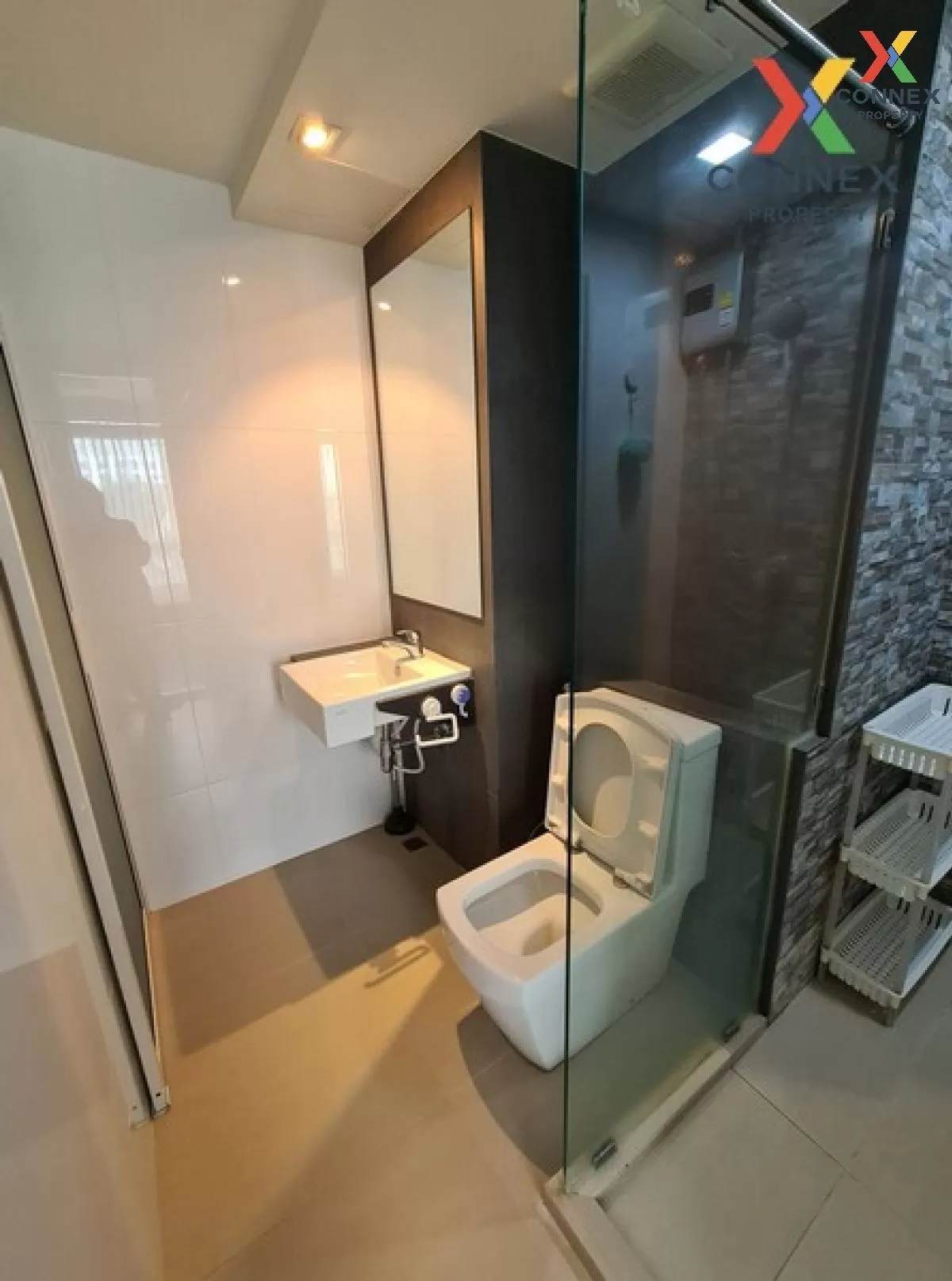 FOR SALE condo , C Style Condo , Duplex , high floor , MRT-Sutthisan , Sam Saen Nok , Huai Khwang , Bangkok , CX-00954