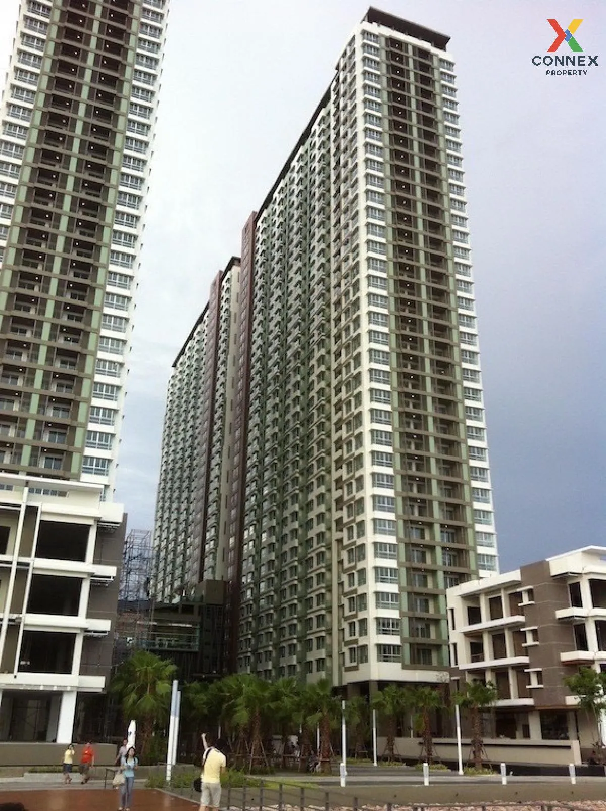 FOR RENT condo , Lumpini Park Riverside Rama 3 , Duplex , high floor , BTS-Ekkamai , Bang Phong Phang , Yannawa , Bangkok , CX-00966