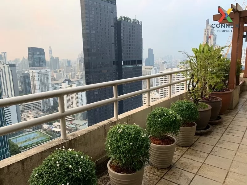 FOR RENT condo , Las Colinas , Duplex , high floor , MRT-Sukhumvit , Khlong Toei Nuea , Watthana , Bangkok , CX-00988