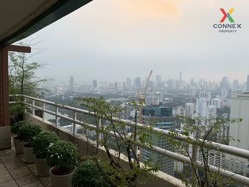 FOR RENT condo , Las Colinas , Duplex , high floor , MRT-Sukhumvit , Khlong Toei Nuea , Watthana , Bangkok , CX-00988