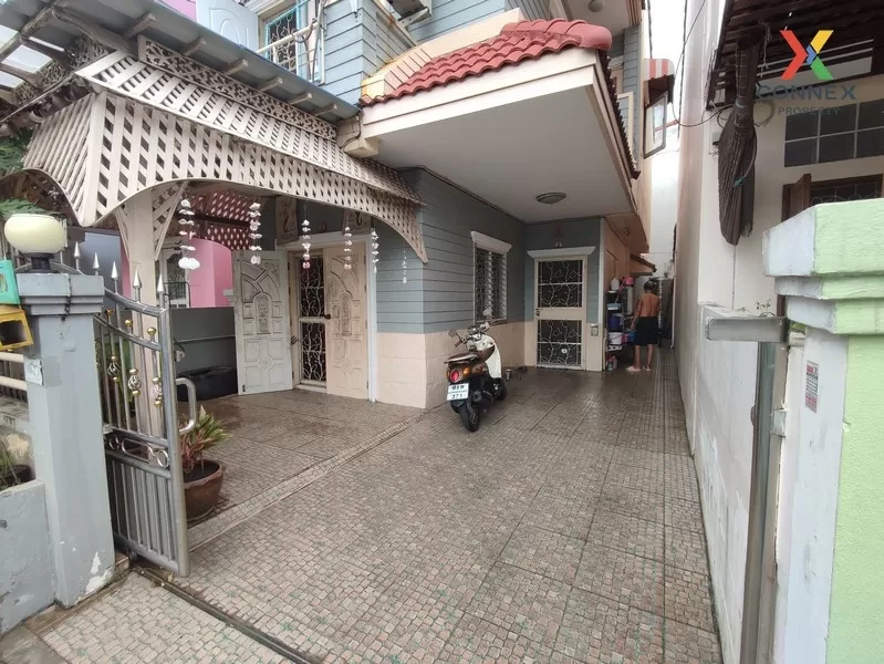 FOR SALE townhome , Baan Kornvika Don Mueang , wide frontage , Si Kan , Don Mueang , Bangkok , CX-01014