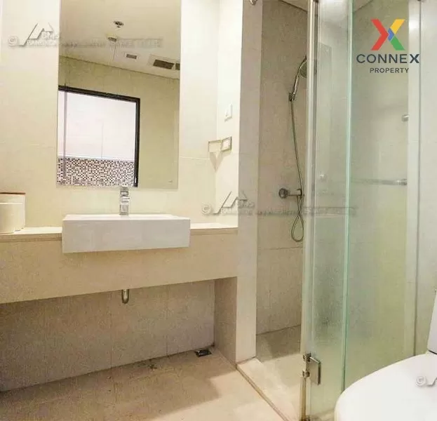 FOR RENT condo , Le Luk Condo , Duplex , high floor , BTS-Phra Khanong , Phra Khanong Nuea , Watthana , Bangkok , CX-01152