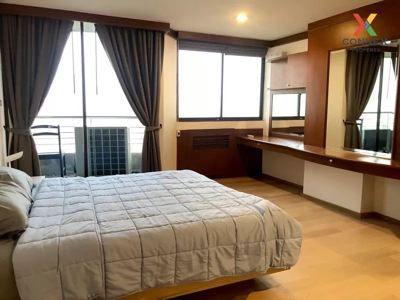 FOR SALE condo , Supalai Place Sukhumvit 39 , Duplex , nice view , BTS-Phrom Phong , Khlong Tan Nuea , Watthana , Bangkok , CX-01272