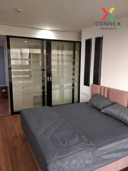 FOR RENT condo , St.Louis Grand Terrace , Duplex , high floor , BTS-Saint Louis , Yannawa , Sa Thon , Bangkok , CX-01545