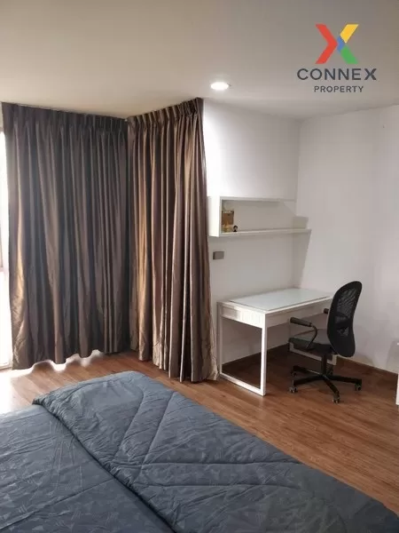 FOR RENT condo , St.Louis Grand Terrace , Duplex , high floor , BTS-Saint Louis , Yannawa , Sa Thon , Bangkok , CX-01545