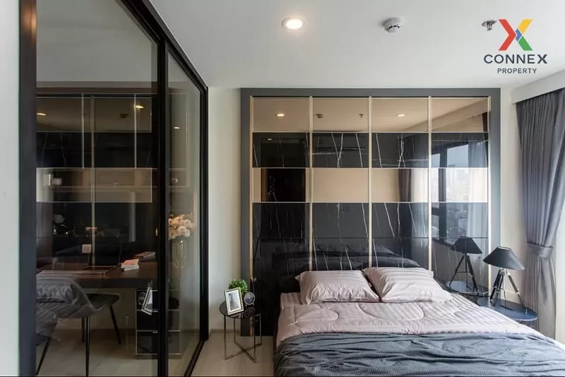 FOR RENT condo , Life Asoke , Duplex , high floor , MRT-Phetchaburi , Bang Kapi , Huai Khwang , Bangkok , CX-01570