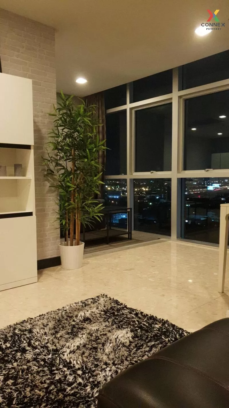 FOR RENT condo , Nusasiri Grand Condo , Duplex , nice view , BTS-Ekkamai , Phra Khanong , Phra Khanong , Bangkok , CX-01675