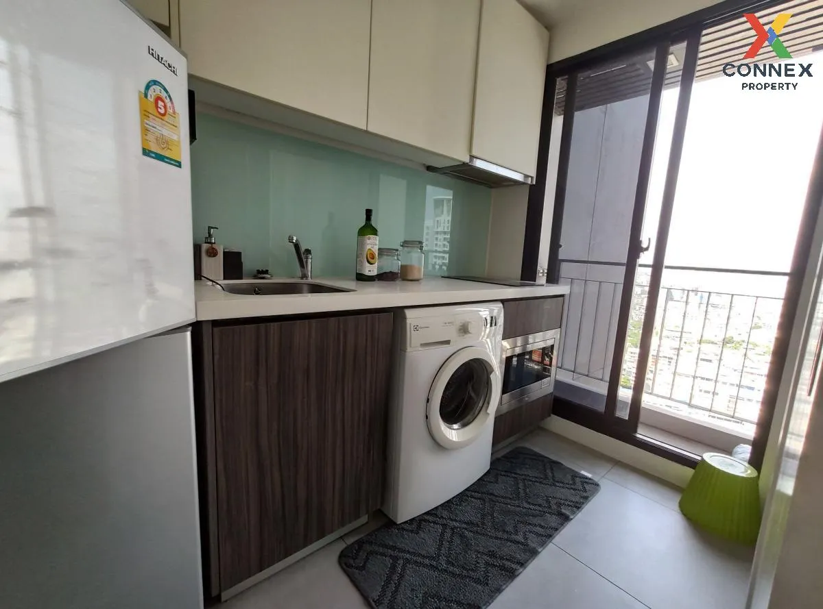 FOR RENT condo , Urbano Absolute Sathorn - Taksin , Duplex , high floor , BTS-Krung Thon Buri , Khlong Ton Sai , Khlong San , Bangkok , CX-01859 3