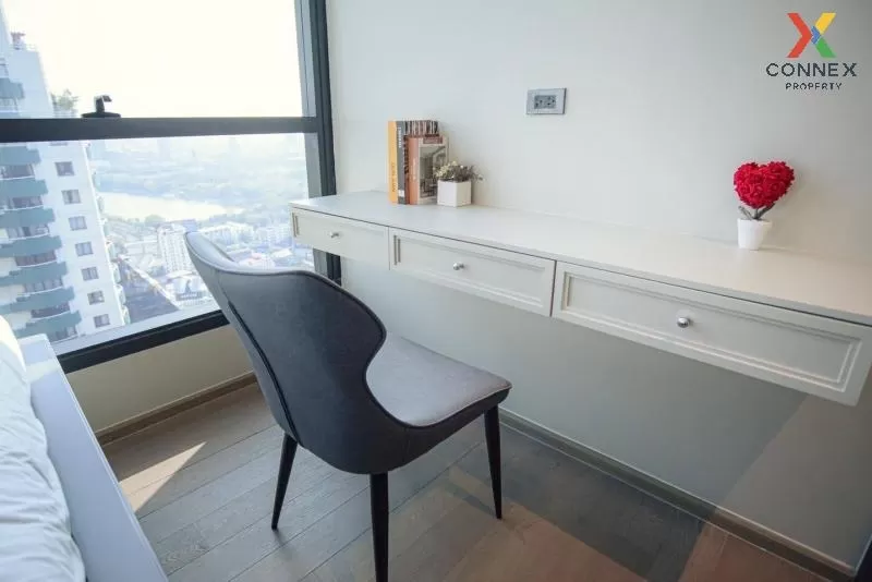 FOR RENT condo , Celes Asoke , Duplex , wide frontage , MRT-Sukhumvit , Khlong Toei Nuea , Watthana , Bangkok , CX-02153