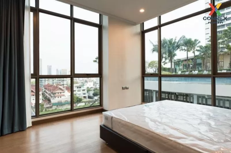 FOR RENT condo , Supalai Oriental Sukhumvit 39 , Duplex , wide frontage , MRT-Phetchaburi , Khlong Tan Nuea , Watthana , Bangkok , CX-02292