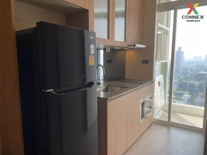 FOR RENT condo , Siamese Exclusive Sukhumvit 42 , Duplex , wide frontage , BTS-Ekkamai , Phra Khanong , Khlong Toei , Bangkok , CX-02298