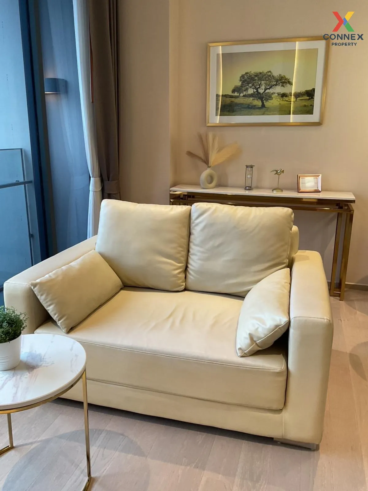 FOR RENT condo , The Esse Asoke , Duplex , wide frontage , BTS-As 3