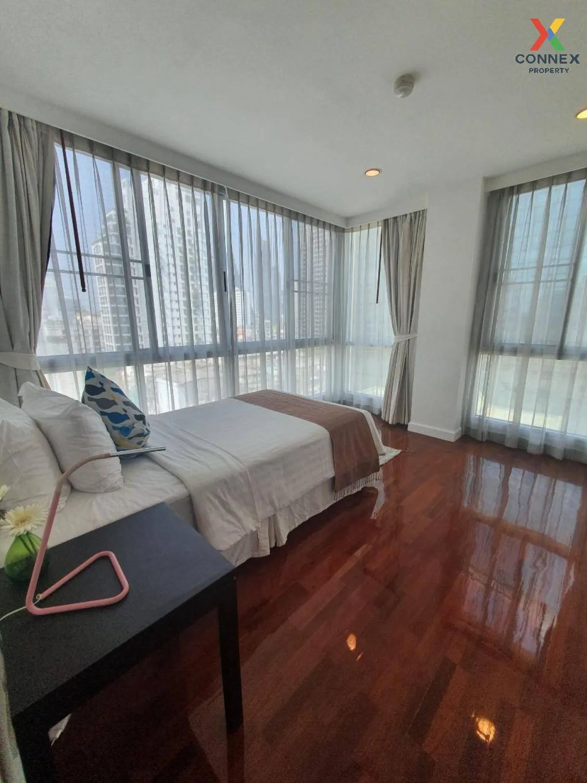 เช่า คอนโด  Sathorn Gallery Residences BTS-สุรศักดิ์ ปั้น สีลม บางรัก กรุงเทพ CX-02351