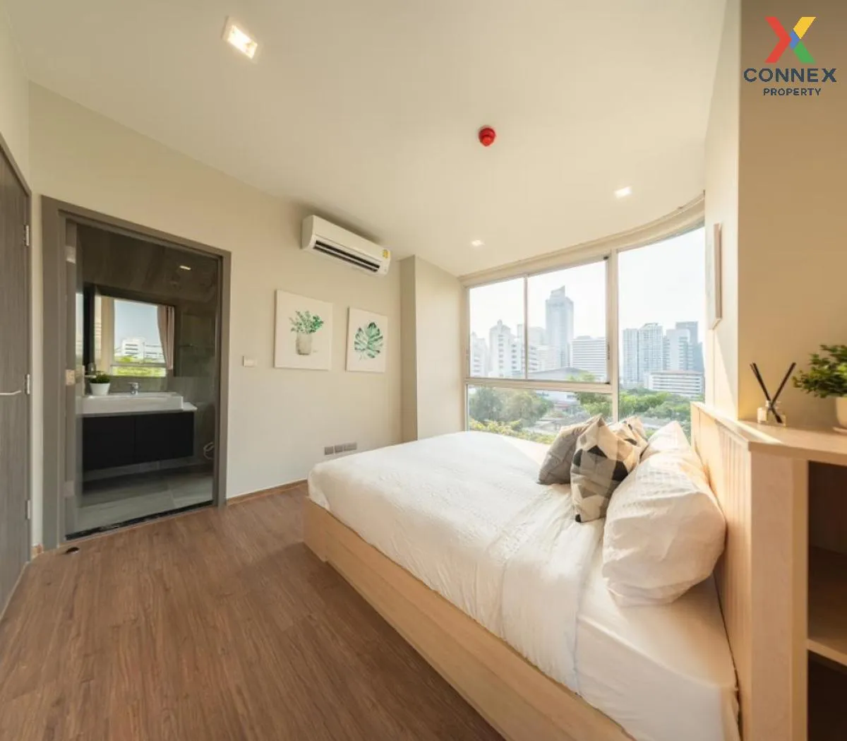 FOR RENT condo , Q Prasarnmit , Duplex , wide frontage , BTS-Phrom Phong , Khlong Tan Nuea , Watthana , Bangkok , CX-02469