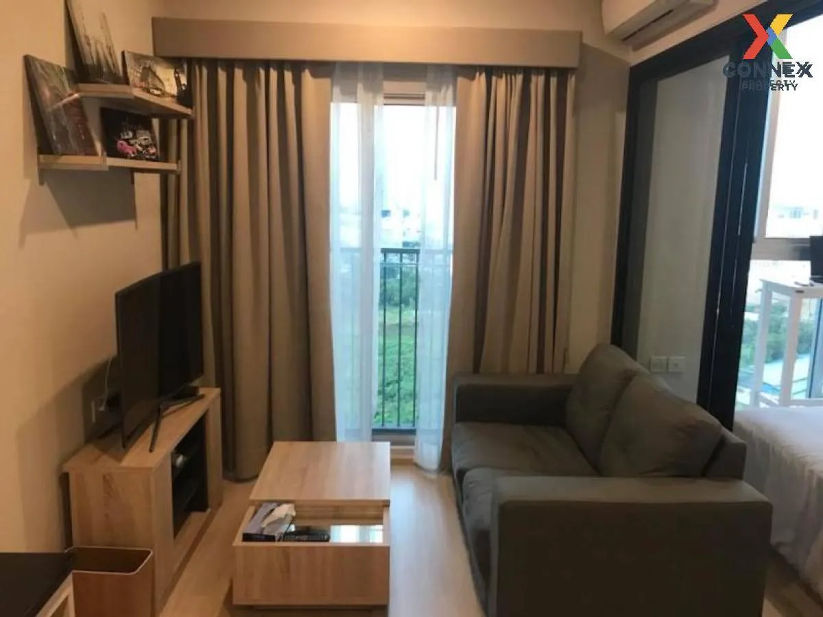 FOR RENT condo , Noble Revolve Ratchada , Duplex , wide frontage  1