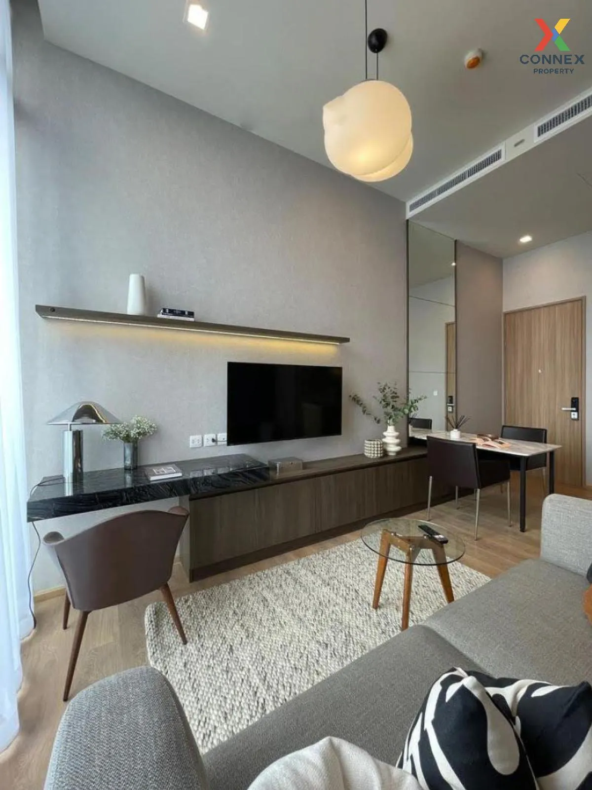 FOR RENT condo , Noble Around Sukhumvit 33 , Duplex , wide frontage , BTS-Phrom Phong , Khlong Tan Nuea , Watthana , Bangkok , CX-02797 3