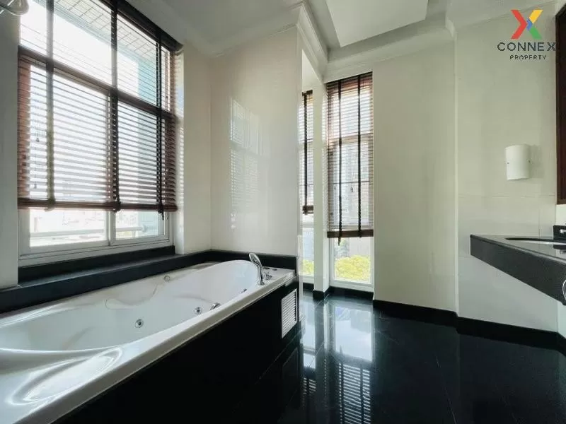 FOR RENT condo , Green Ville Residence , Duplex , wide frontage , BTS-Nana , Khlong Toei , Khlong Toei , Bangkok , CX-02900