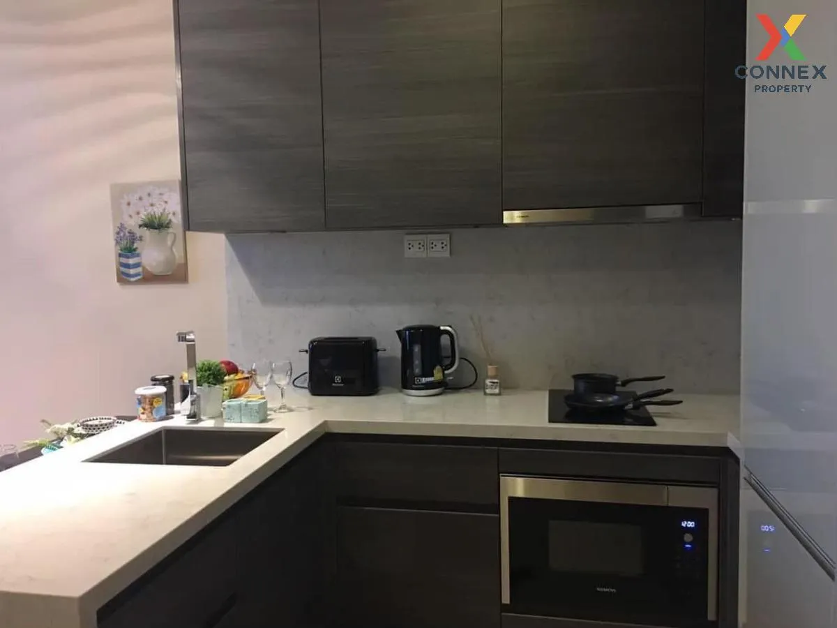 FOR RENT condo , The Esse Asoke , Duplex , wide frontage , BTS-Asok , Khlong Toei Nuea , Watthana , Bangkok , CX-02993