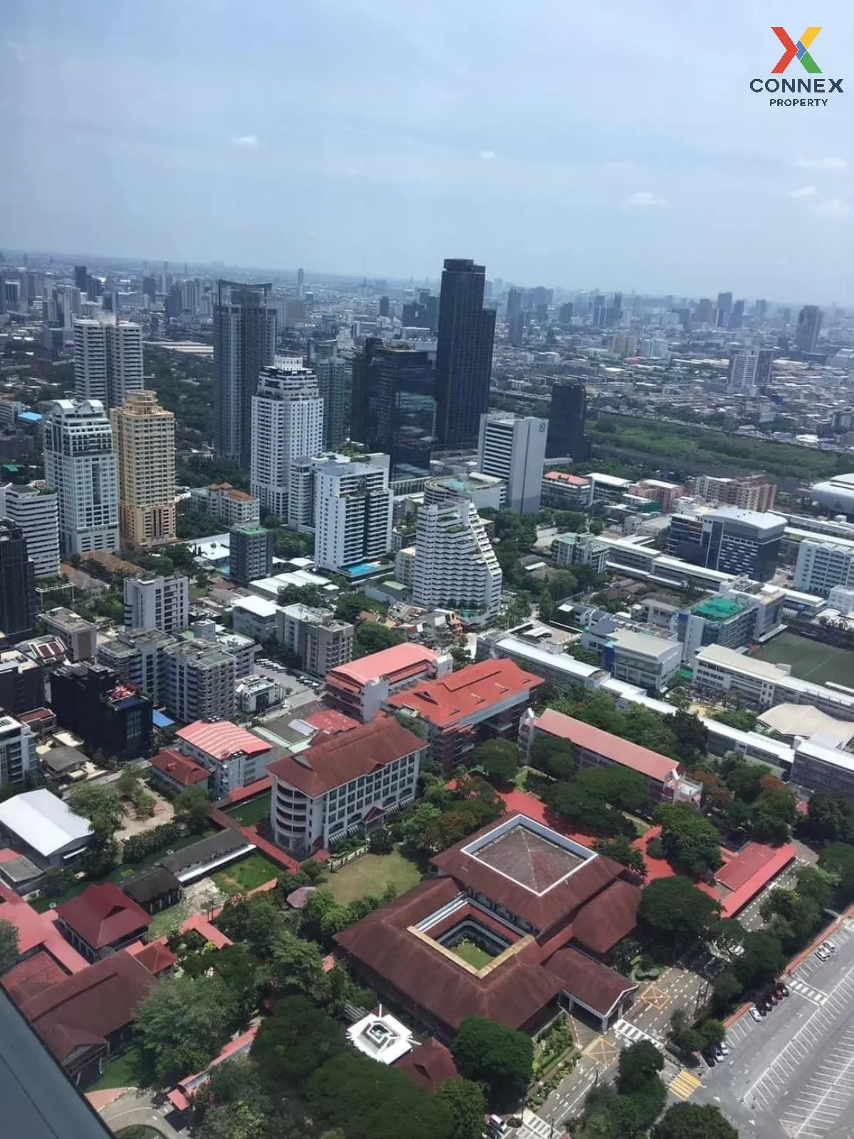 FOR RENT condo , The Esse Asoke , Duplex , wide frontage , BTS-Asok , Khlong Toei Nuea , Watthana , Bangkok , CX-02993