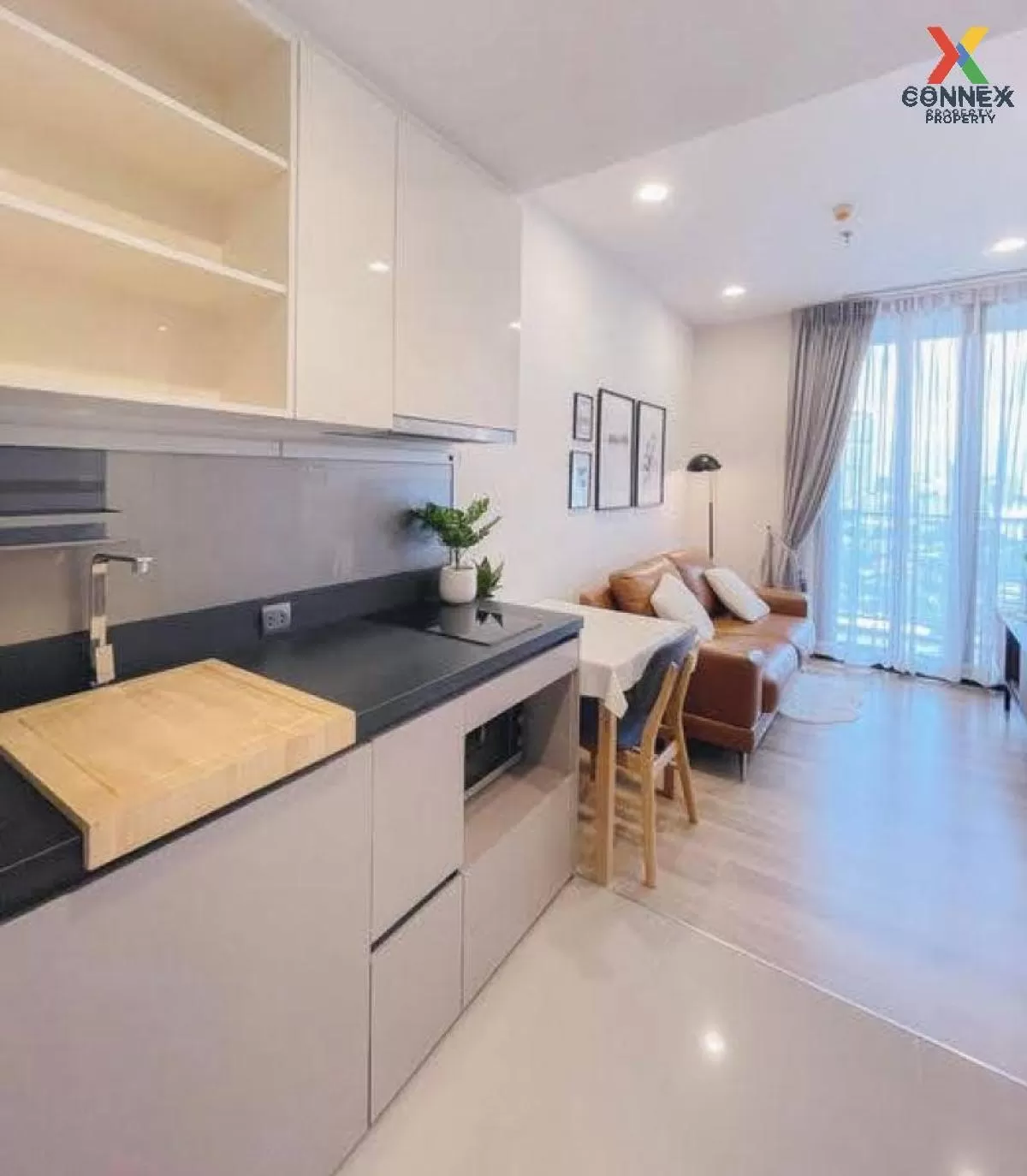 FOR RENT condo , Oka Haus Sukhumvit 36 , Duplex , wide frontage , BTS-Thong Lo , Khlong Tan , Khlong Toei , Bangkok , CX-03006