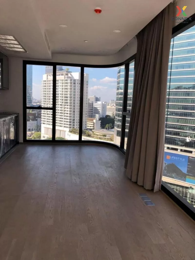 FOR SALE condo , Ashton Chula-Silom , Duplex , wide frontage , MRT-Sam Yan , Si Phraya , Bang Rak , Bangkok , CX-03083