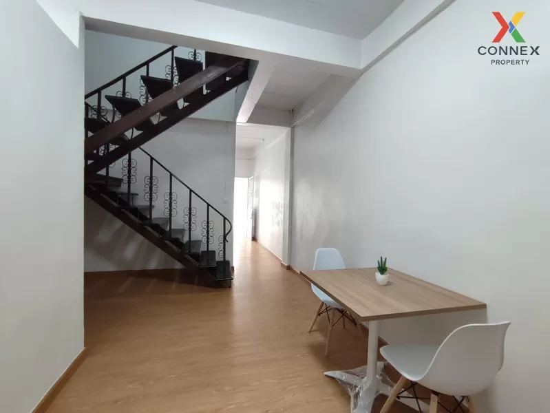 FOR SALE townhome , Sinthawee Ngam Charoen , Duplex , nice view , MRT-Huai Khwang , Tha Kham , Bang Khun Thian , Bangkok , CX-04107 3