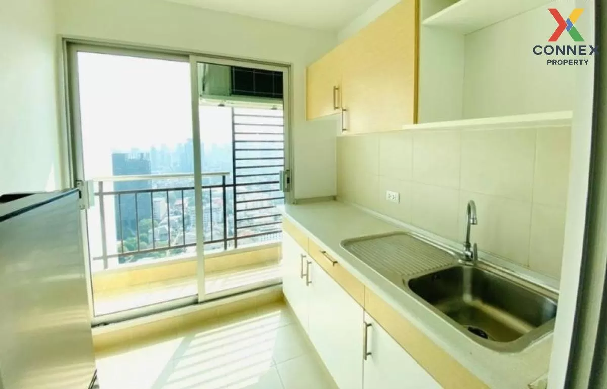 FOR RENT condo ศุภาลัย ปาร์ค เอกมัย ทองหล่อ   Huai Khwang Bangkok CX-05155