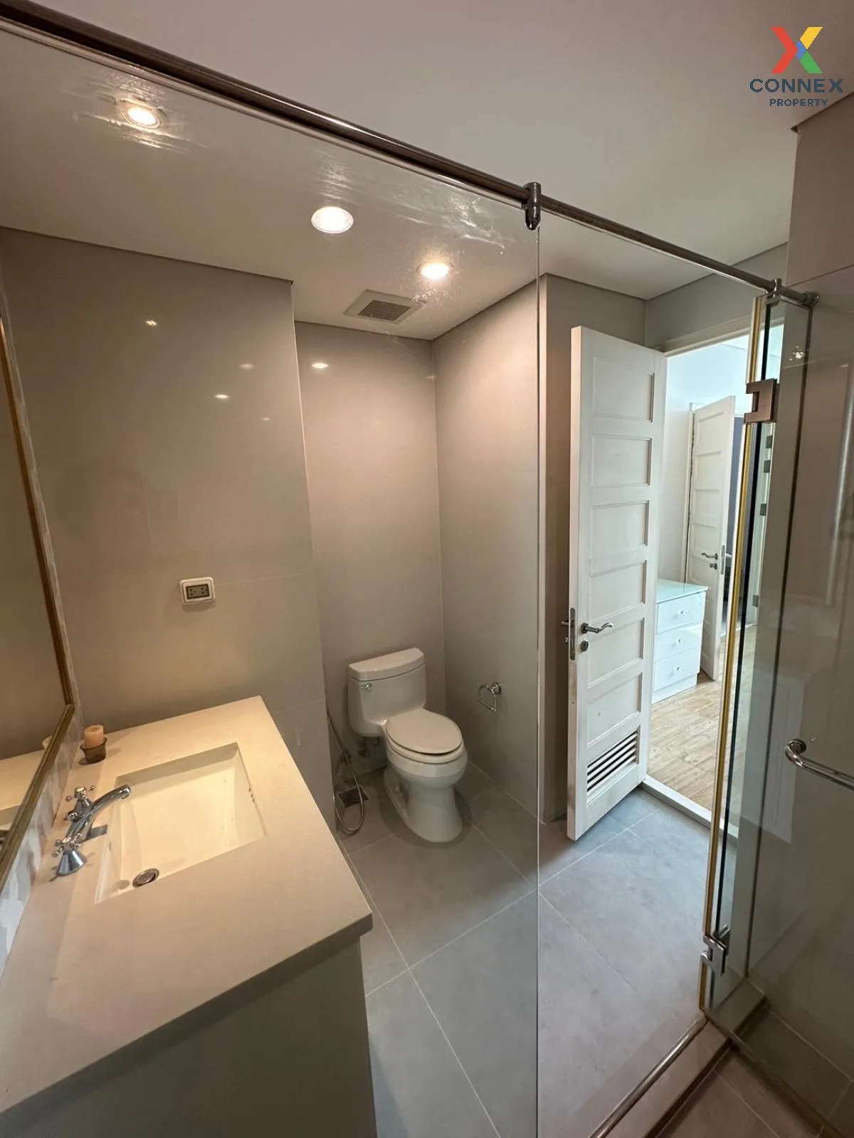 FOR RENT condo , Aguston Sukhumvit 22 , BTS-Phrom Phong , Khlong Tan , Khlong Toei , Bangkok , CX-07325