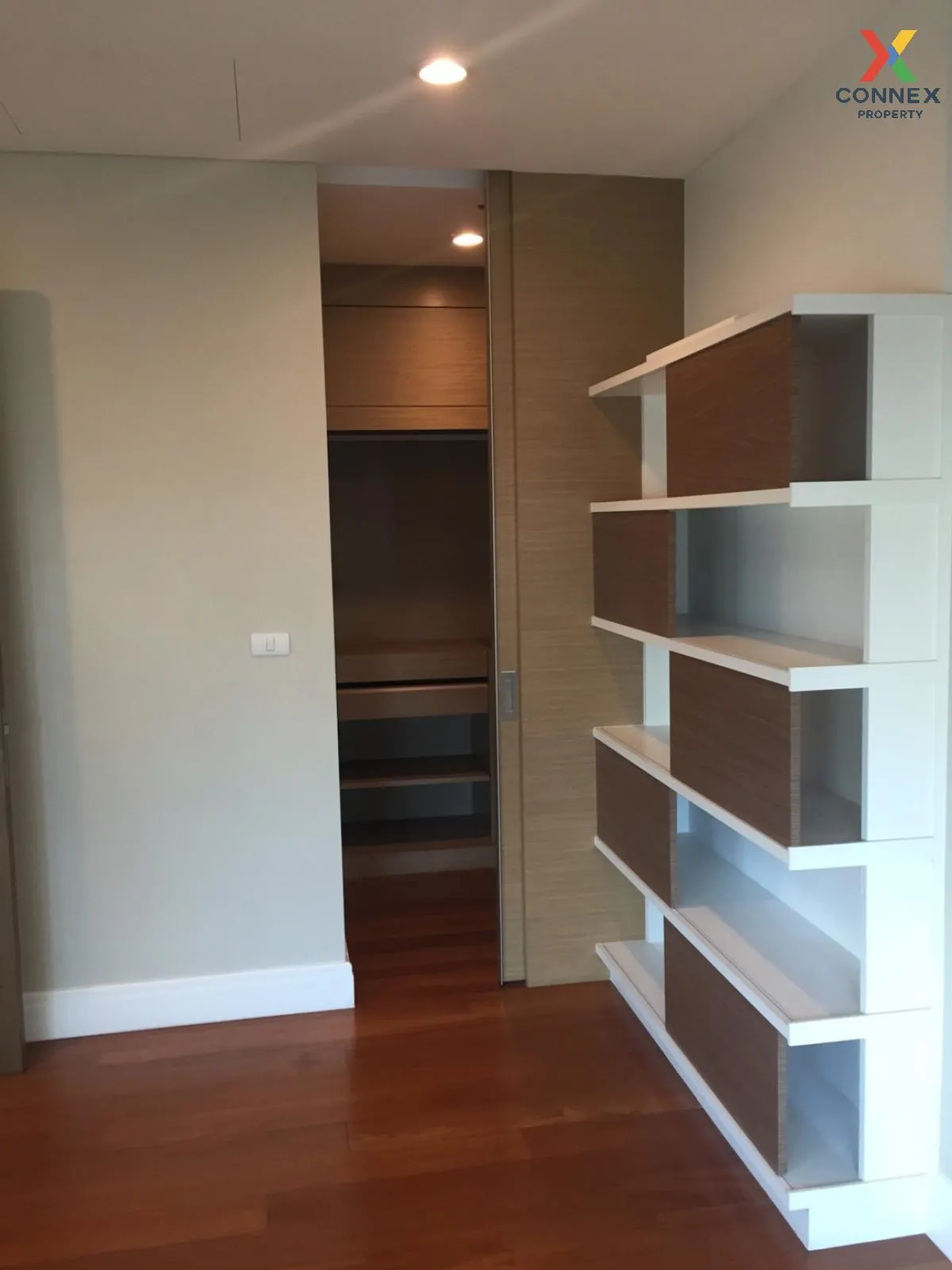 FOR RENT condo , Bright Sukhumvit 24 , BTS-Phrom Phong , Khlong Tan , Khlong Toei , Bangkok , CX-08920