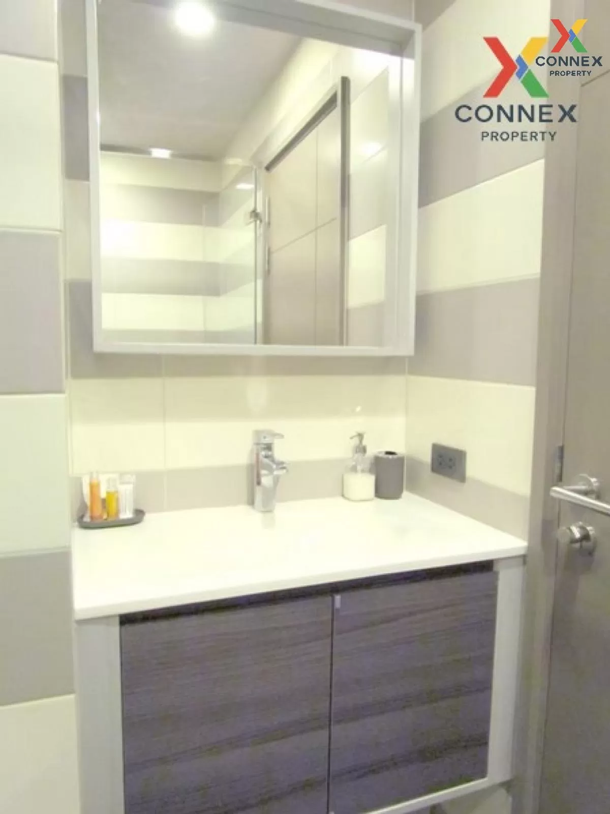 For Sale Condo , Ceil by Sansiri , BTS-Ekkamai , Khlong Tan Nuea , Watthana , Bangkok , CX-09028