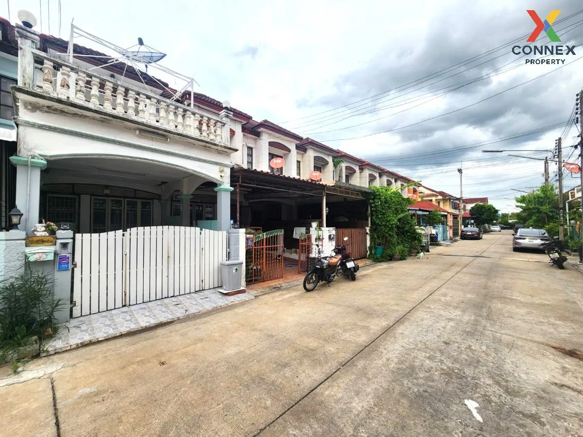 For Sale Townhouse/Townhome  , Baan Bussarin Pinklao , Krathum Lom , Sam Phran , Nakhon Pathom , CX-100229 3