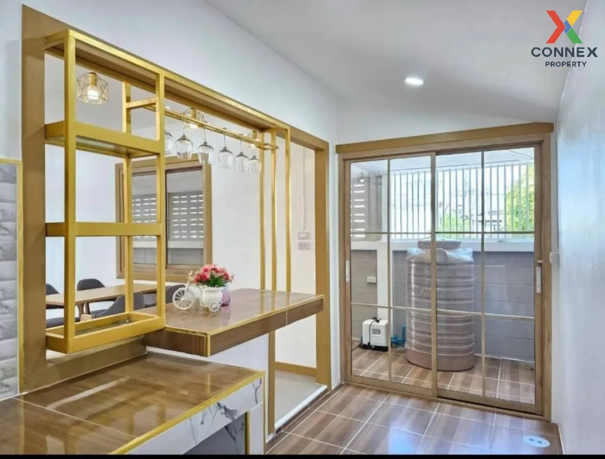 For Sale Townhouse/Townhome  , Monwadee Exclusive , corner unit , newly renovated , Bang Bua Thong , Bang Bua Thong , Nonthaburi , CX-100247